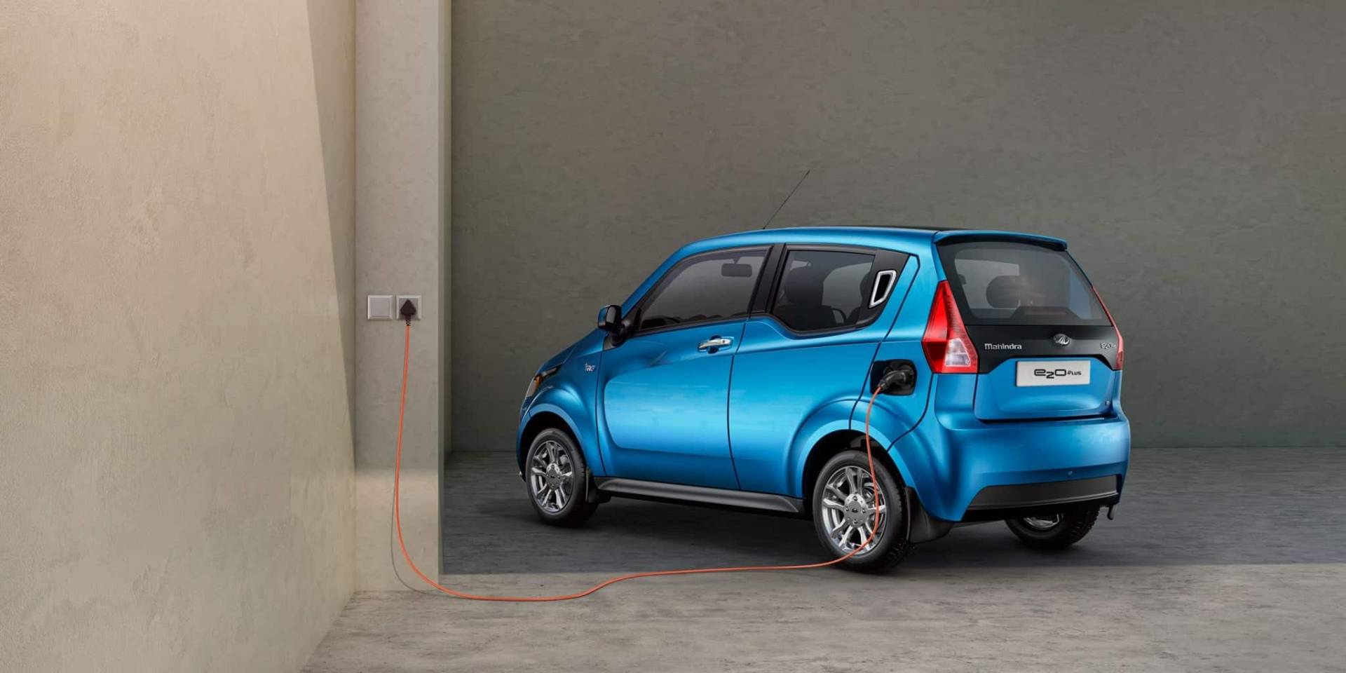 Top 10 Most Luxury EVs Top 10 Most Luxury EVs